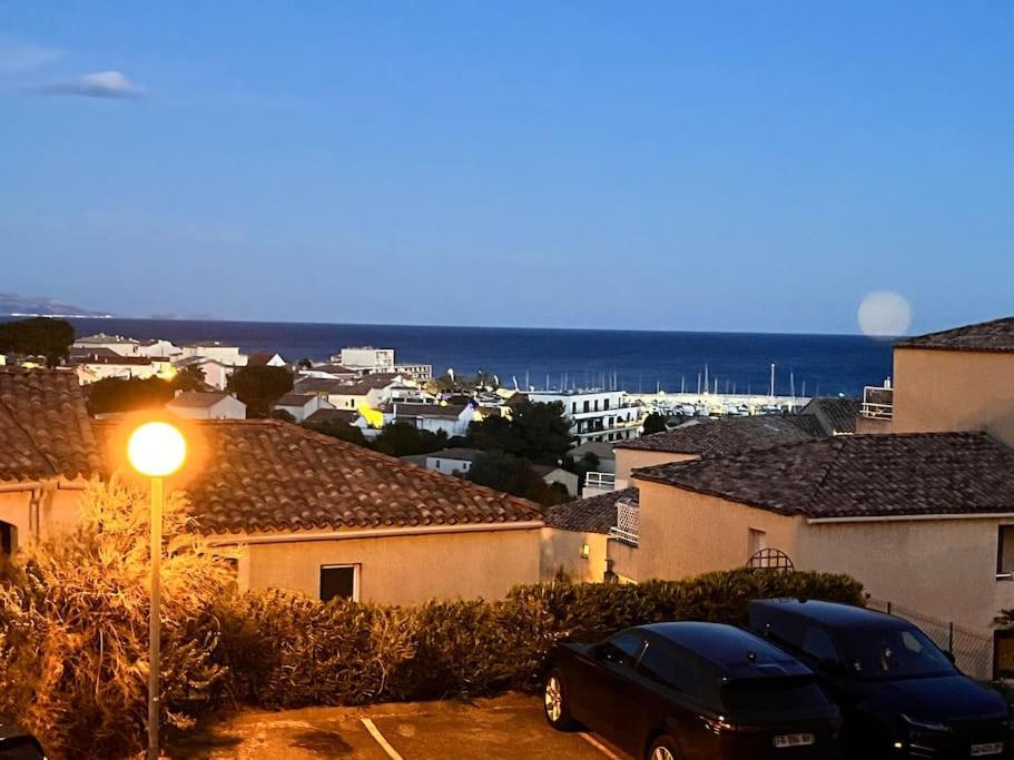 Apartamento Vue Avec Piscine Et Terrain De Tennis